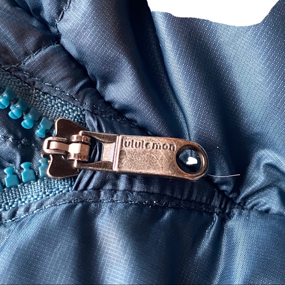 Lululemon Men's Teal Down Puffer Jacket Size Large - Picture 9 of 12
